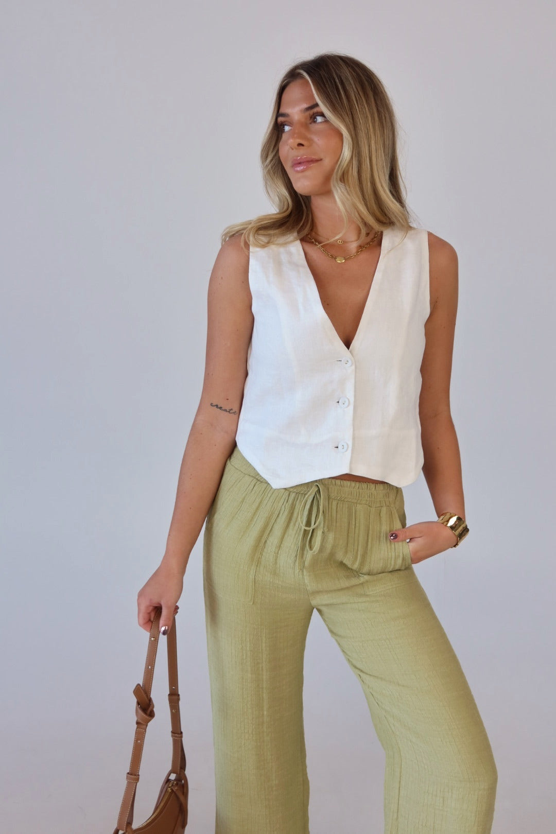 Leila White Linen Vest
