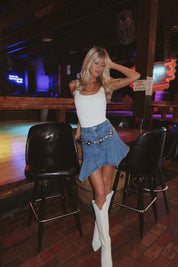 Keelie Scoop Neck Bodysuit In White