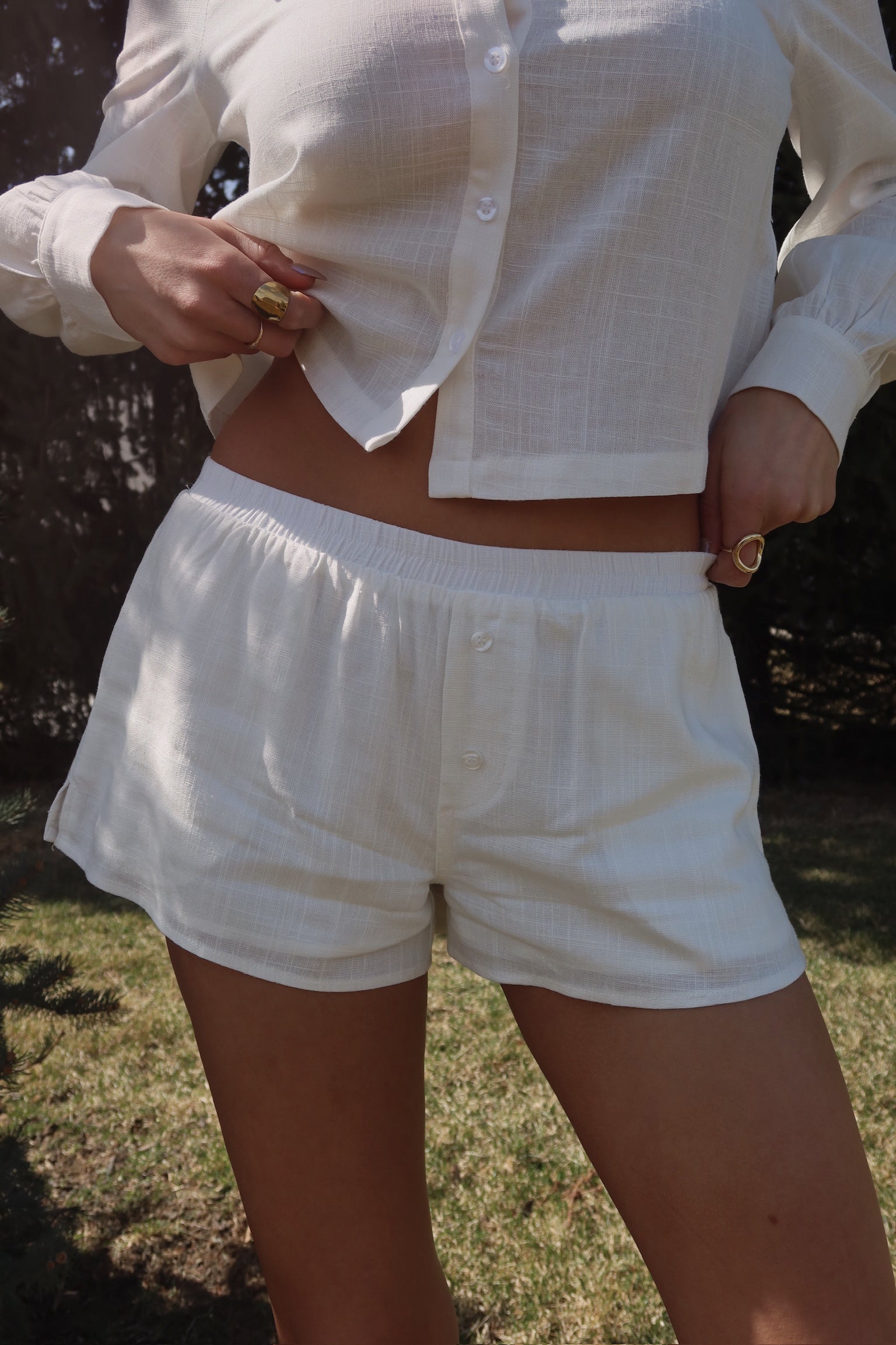 Linen Low Rise Short