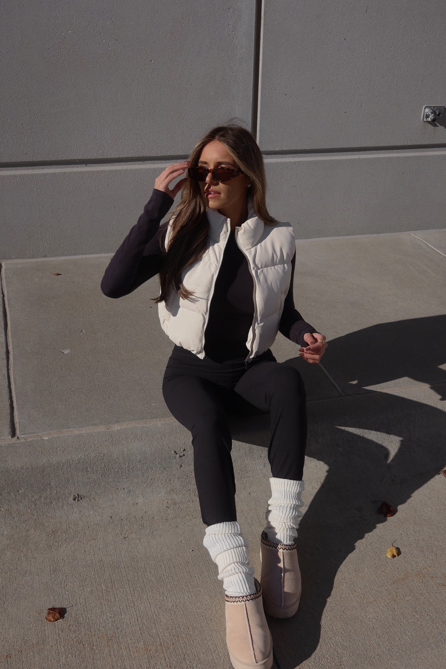 Cream Cropped Pleather Puffer Vest – Madida Clothing