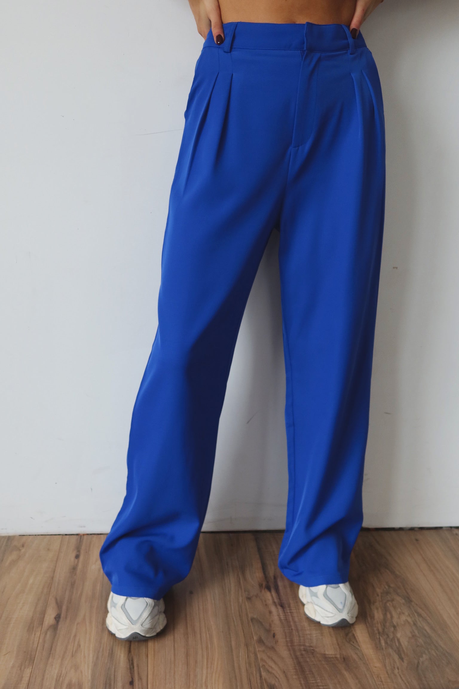Lizzy High Waist Trousers In Blue