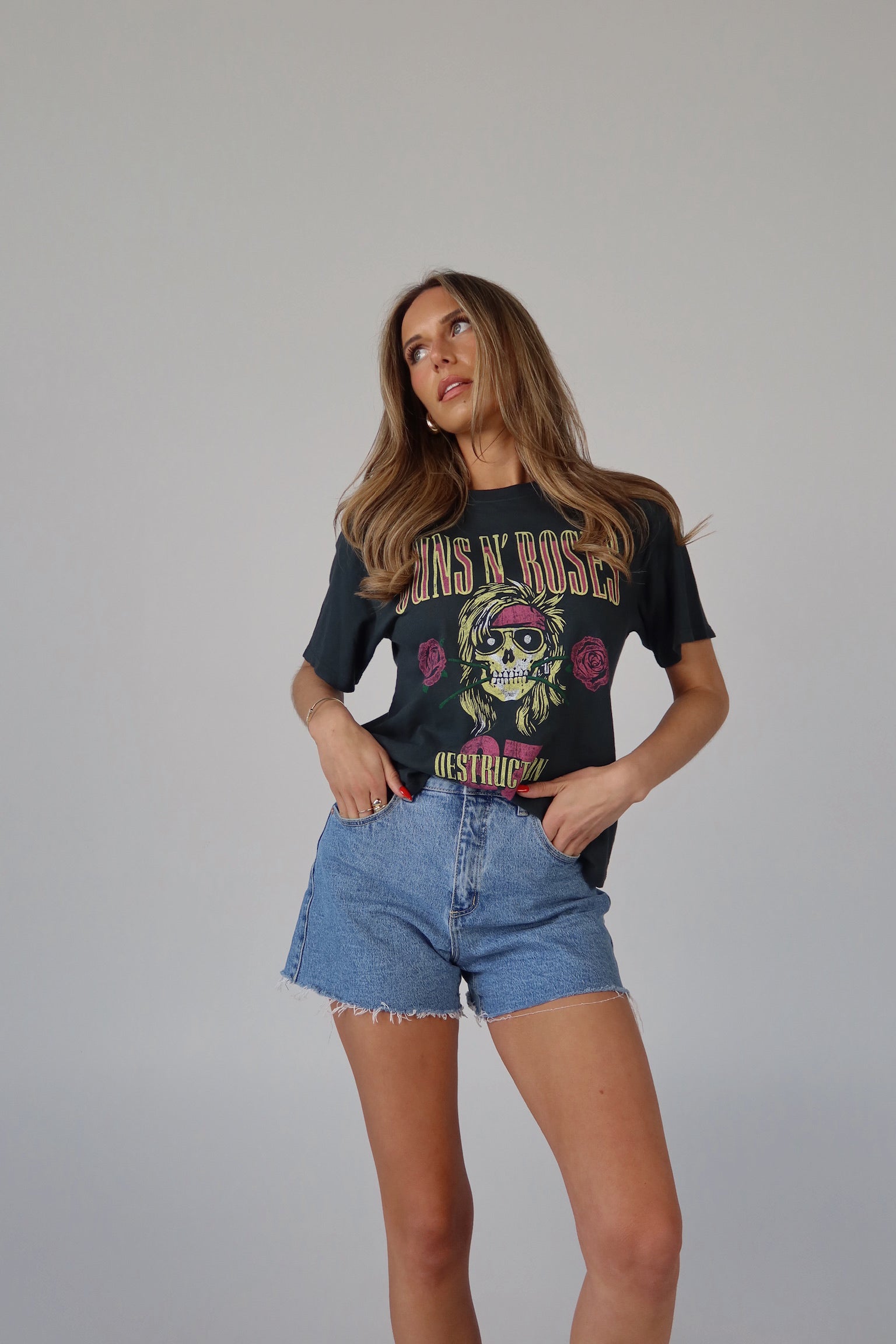 Guns And Roses DayDreamer Graphic Tee