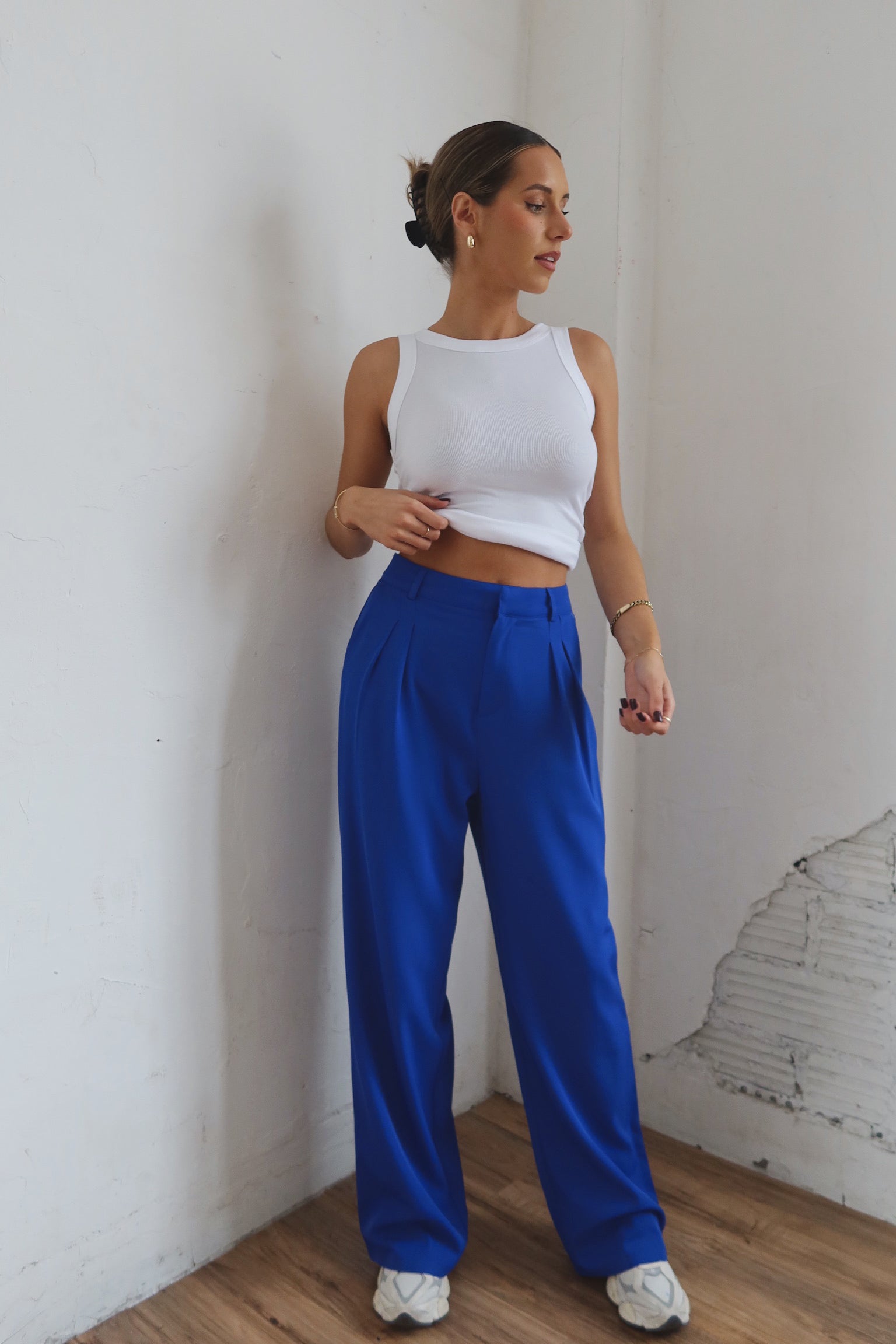 Lizzy High Waist Trousers In Blue