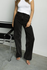 ABRAND : A Carrie Jean Teri