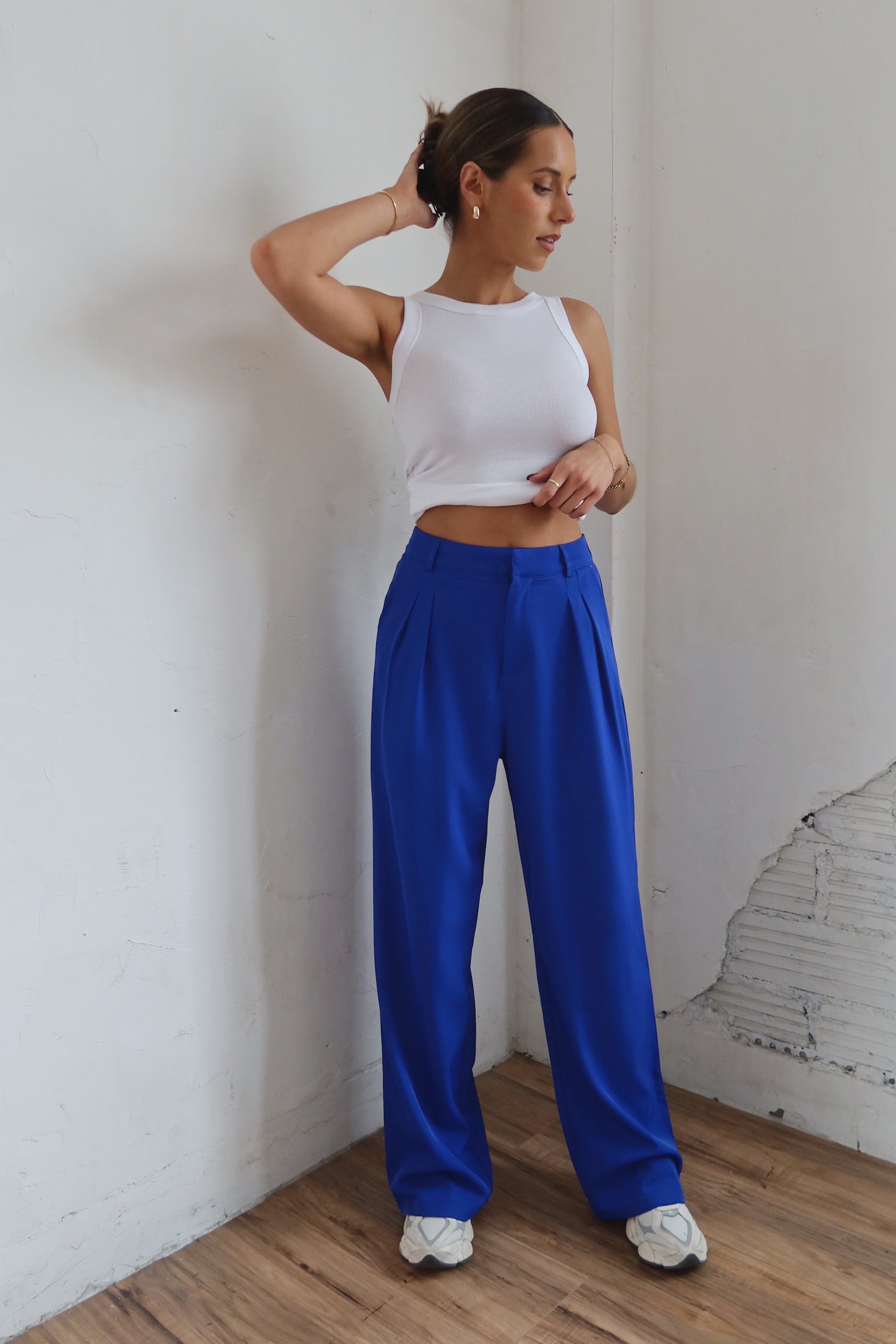 Lizzy High Waist Trousers In Blue