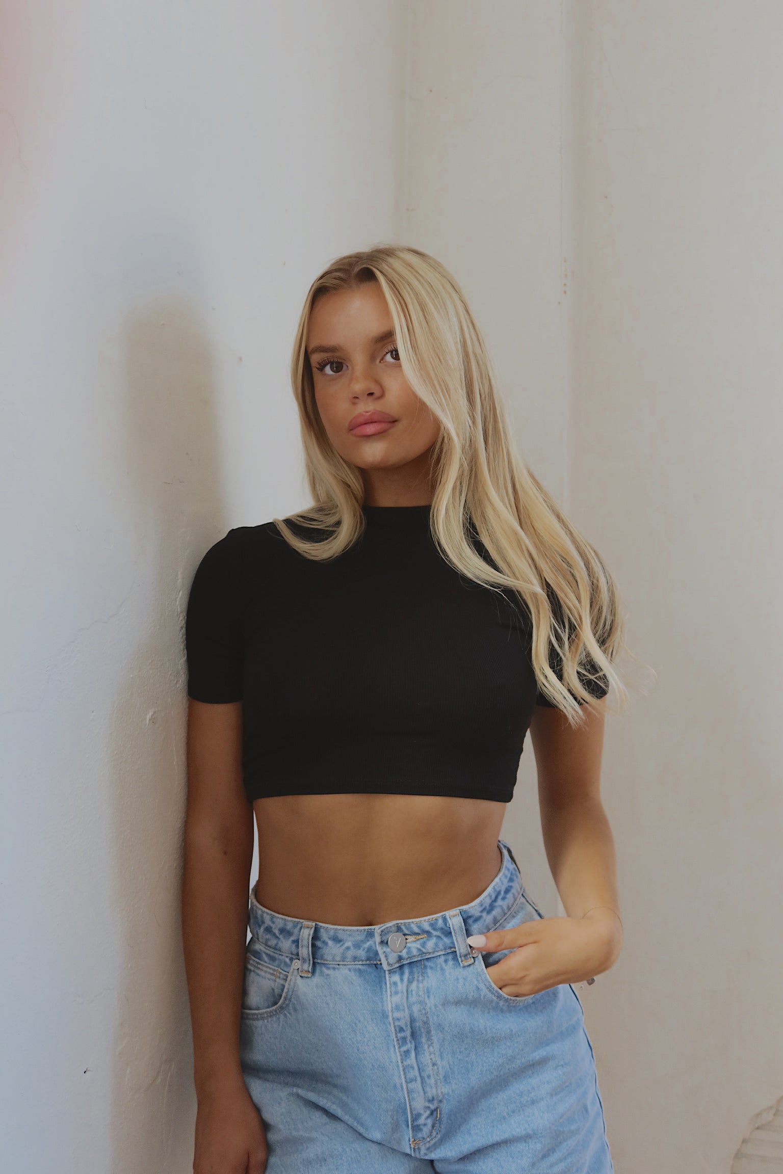 Kellie Baby Tee In Black