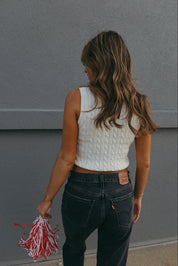 Huskers Sweater Vest In Cream