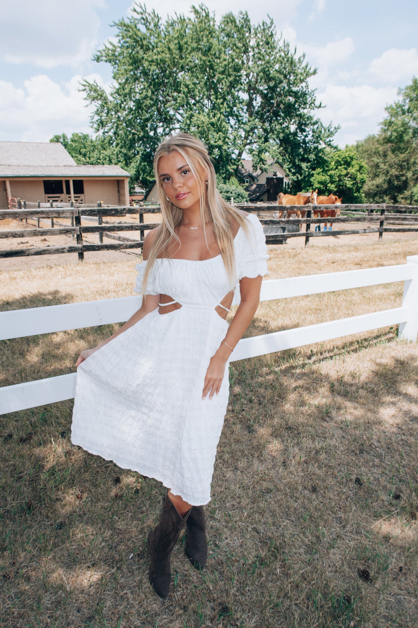 Jailynn Puff Sleeve Midi Dress