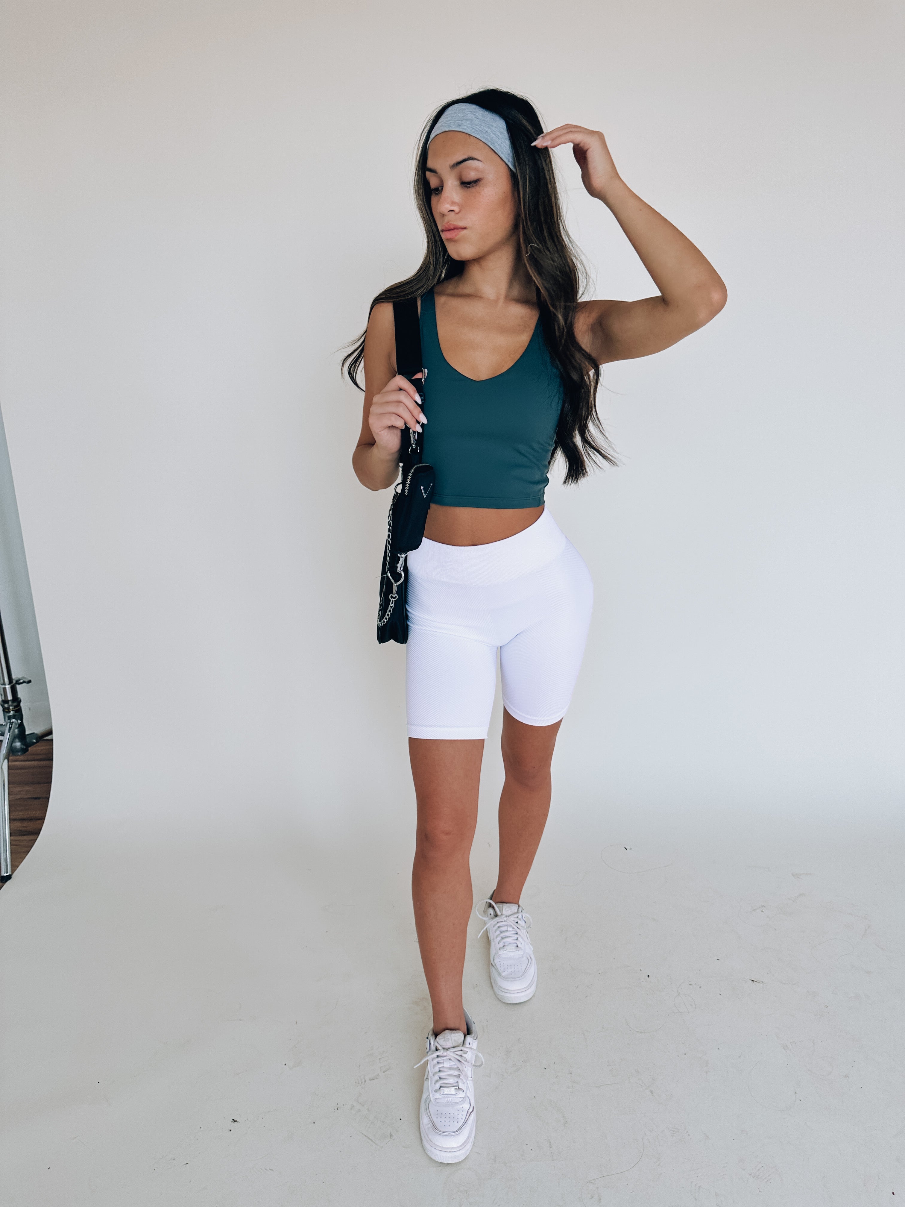 Oaklee Performance Cropped Tank