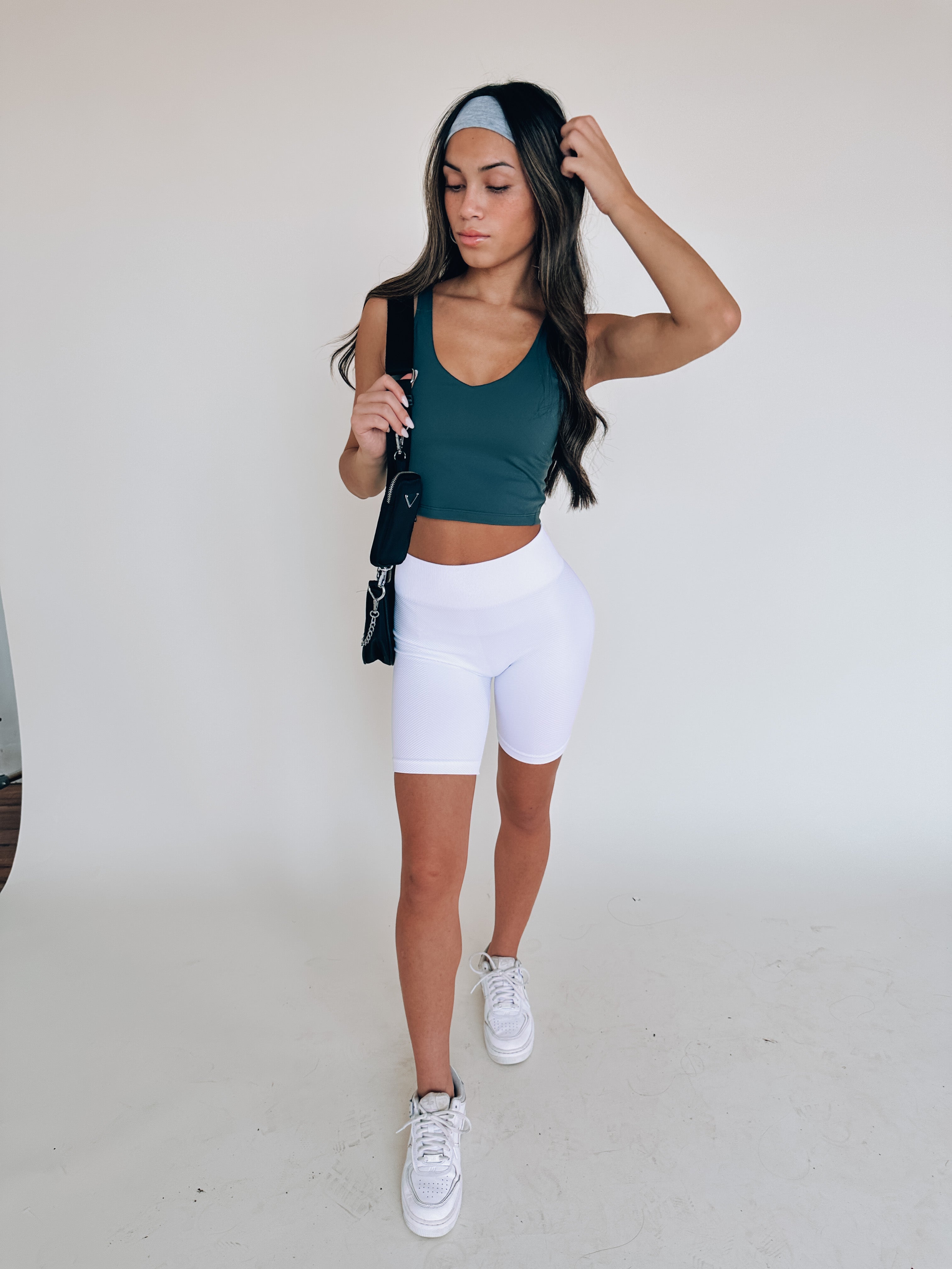 Oaklee Performance Cropped Tank