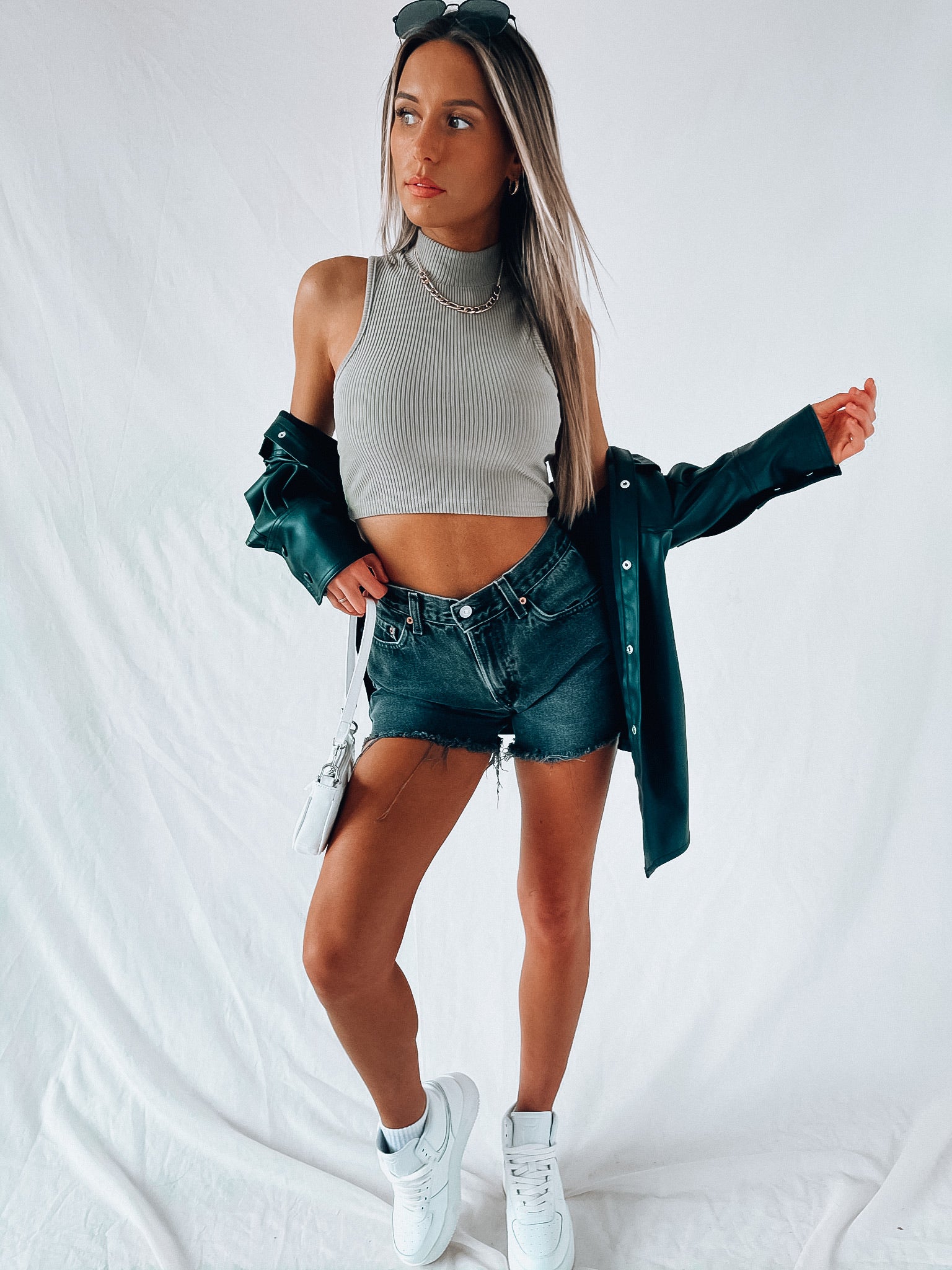 Briar Mock Neck Tank