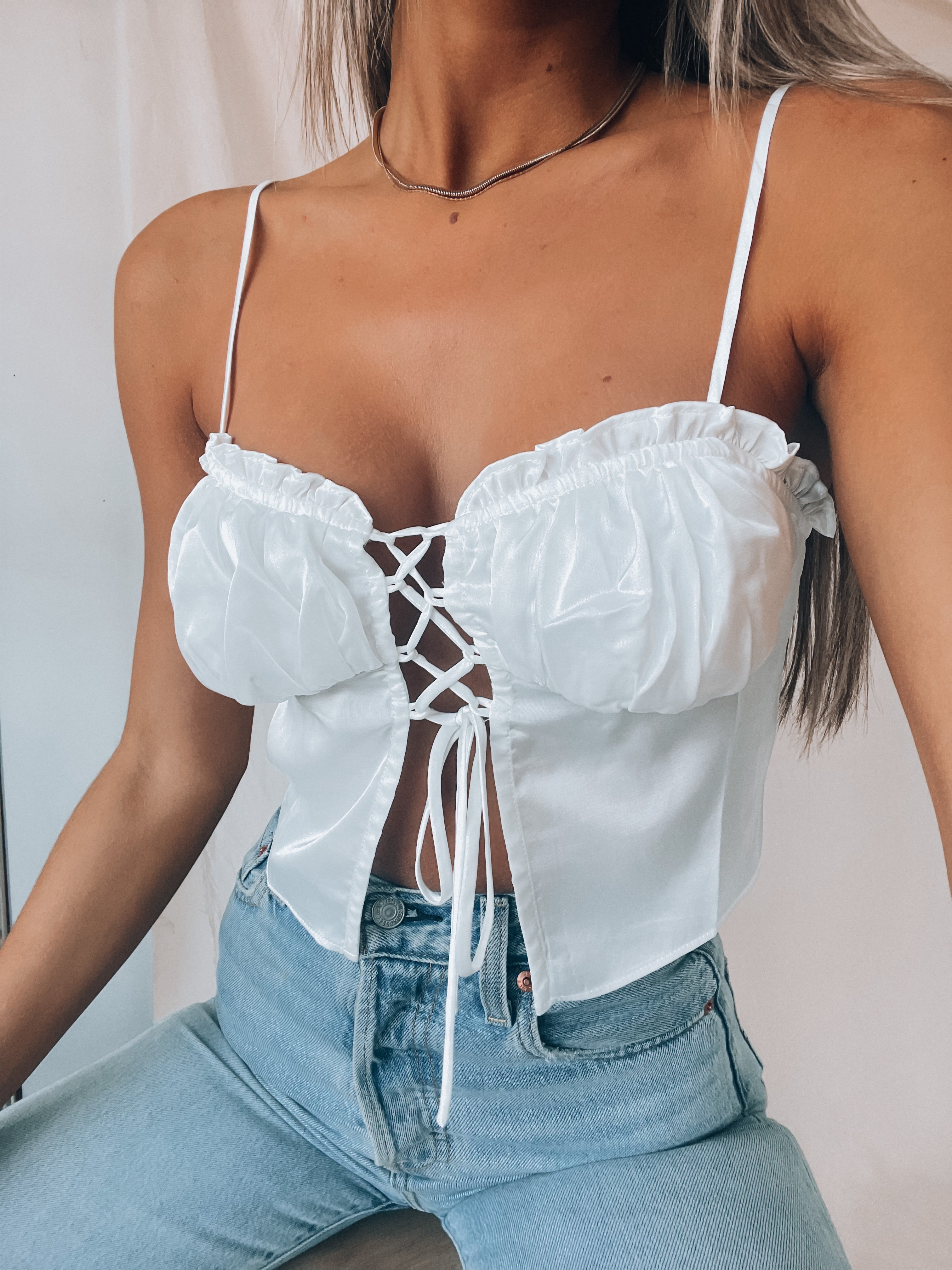 SALE: Landyn Knot Top