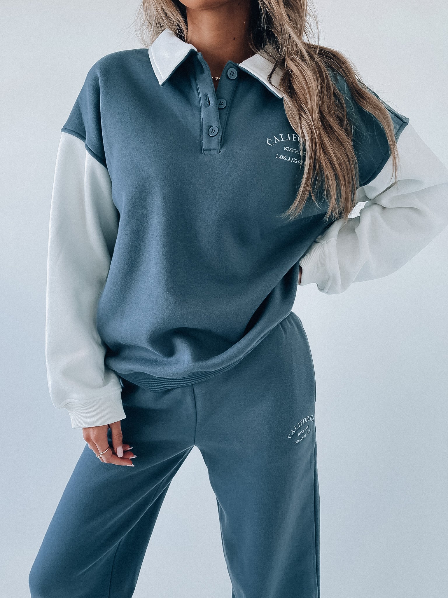 Cali Collared Sweatshirt