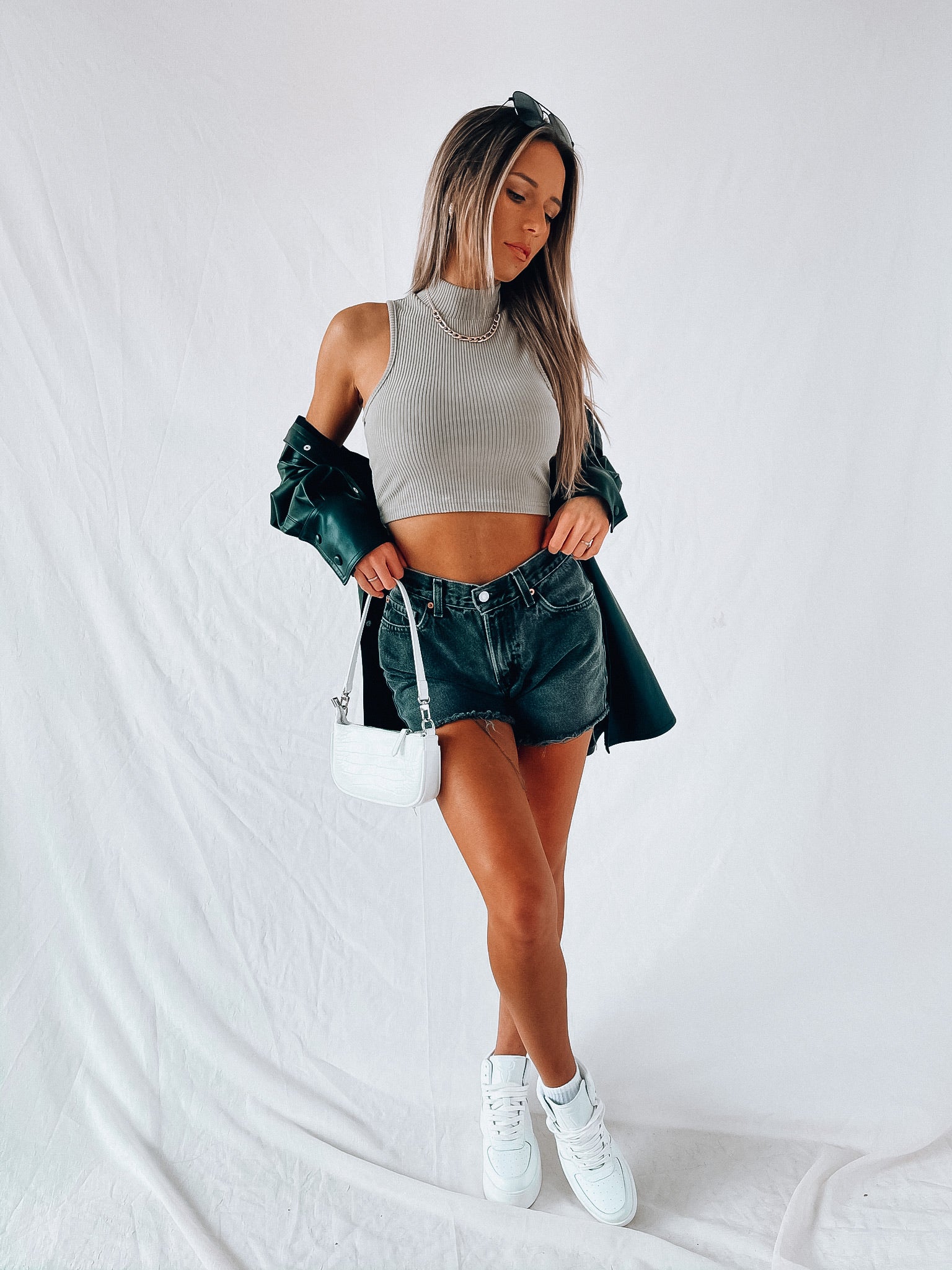 Briar Mock Neck Tank