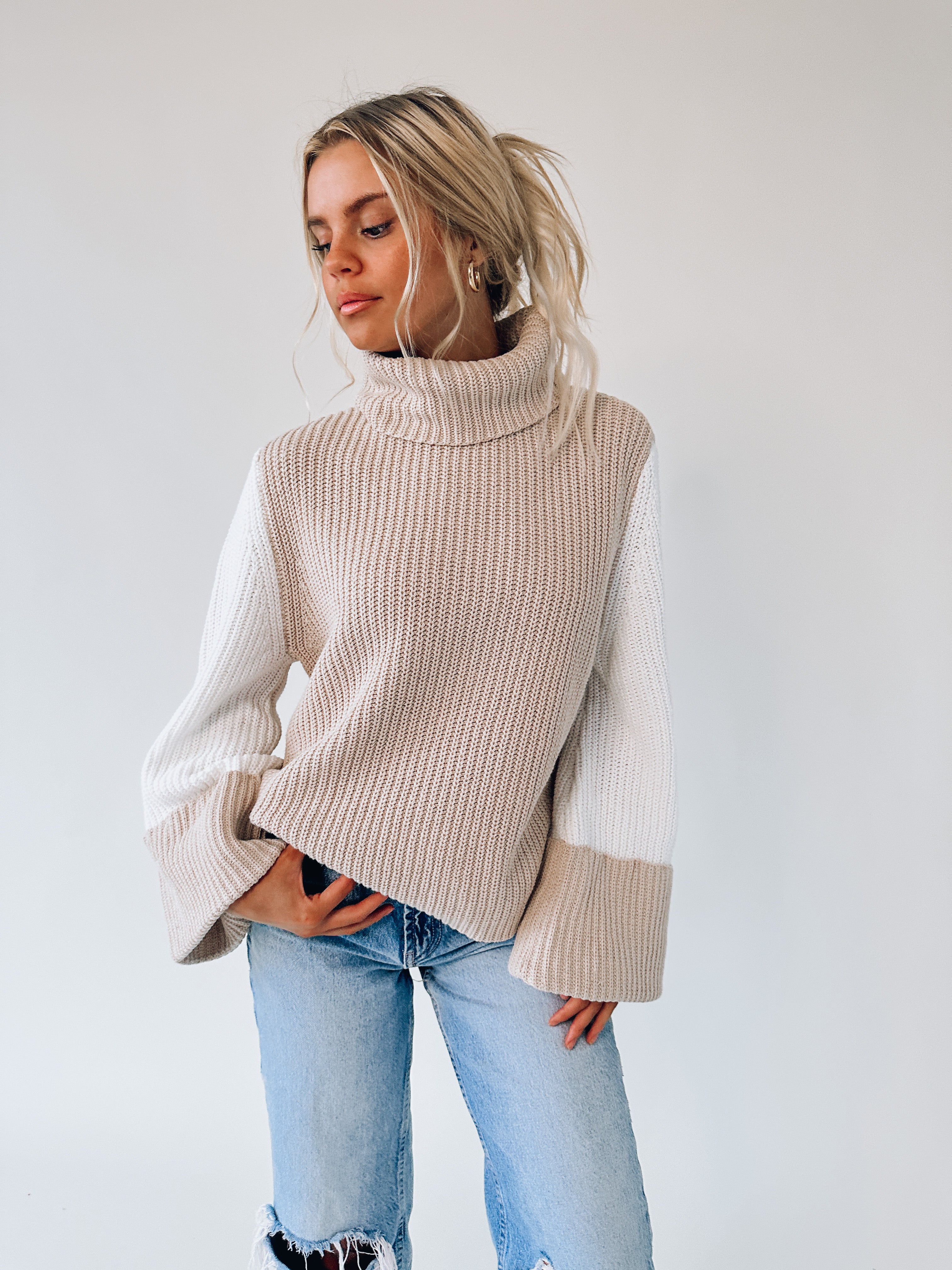 RESTOCKED: Savannah Colorblock Sweater