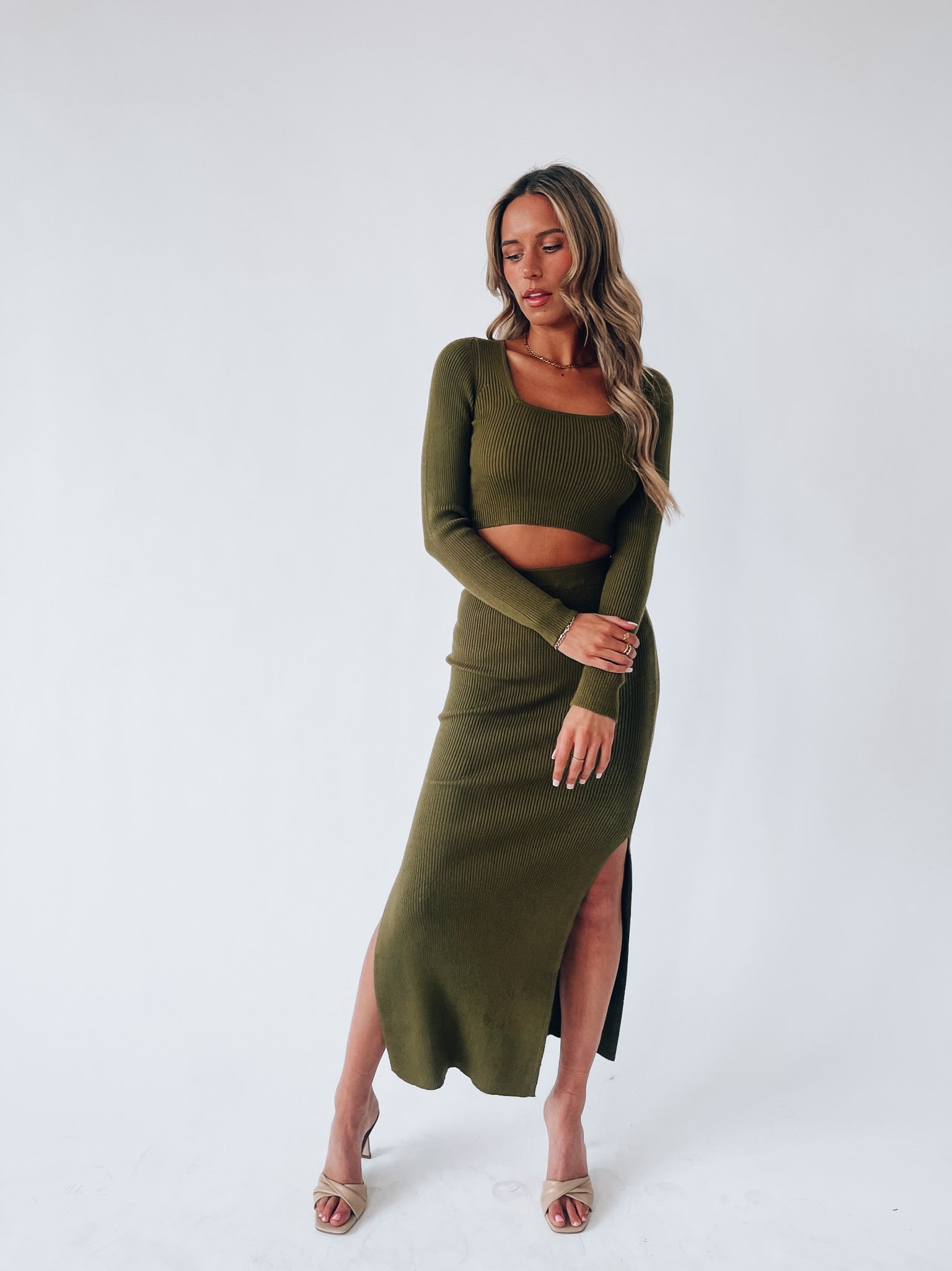 Nora Olive Midi Set