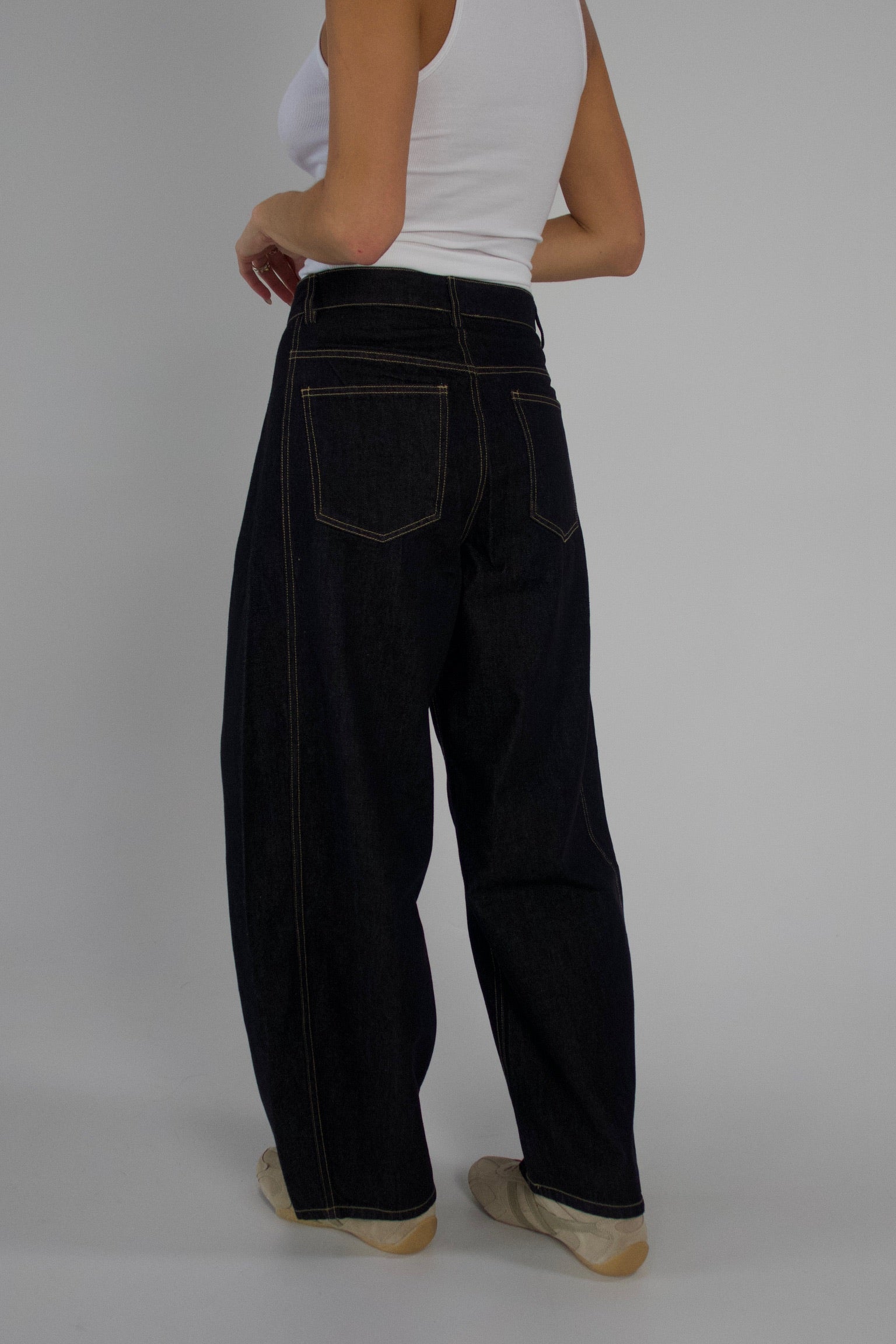 Prestyn Pleated Barrel Jean