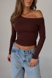 Sierra Ruched One-Shoulder Crop Top in Chocolate