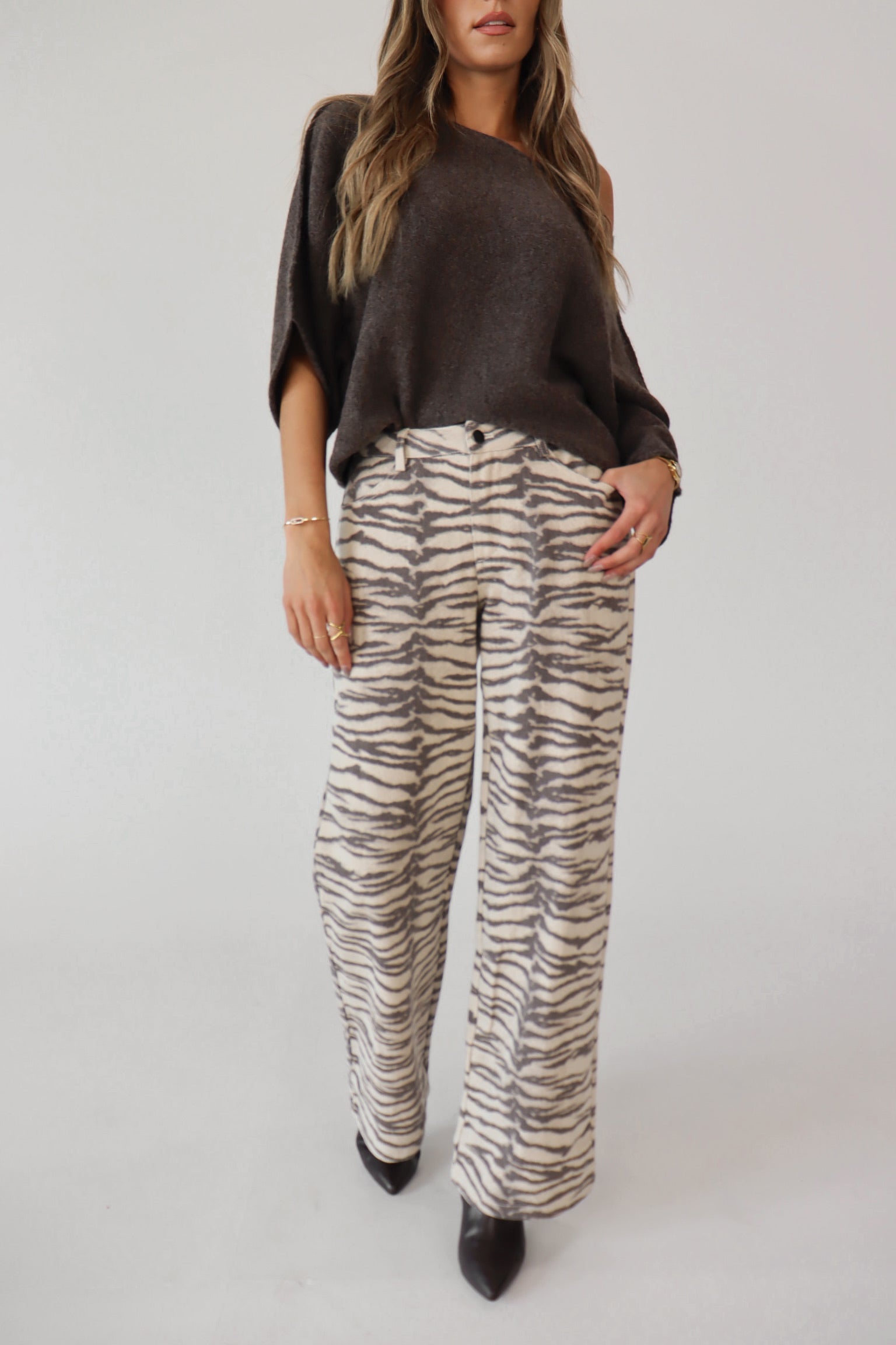 Tiger Print Barrel Jean