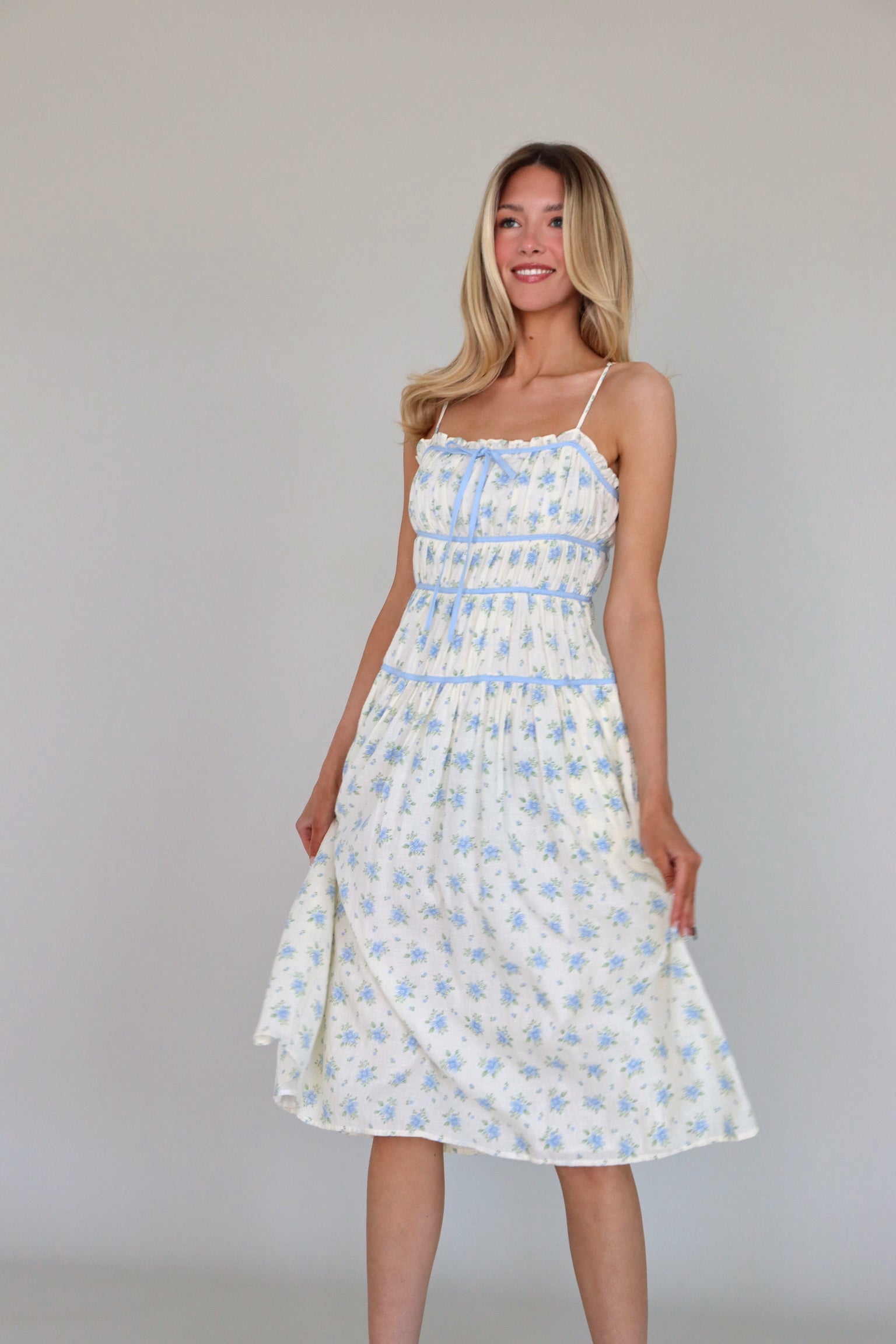 Leila Blue Floral Midi Dress