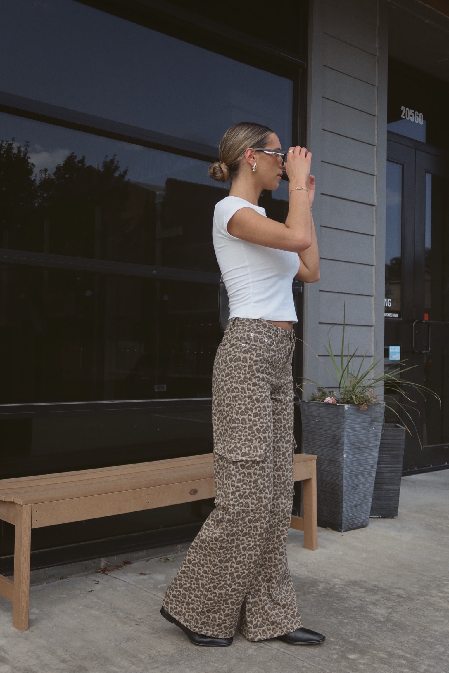 Mid Rise Leopard Print Cargo Pants