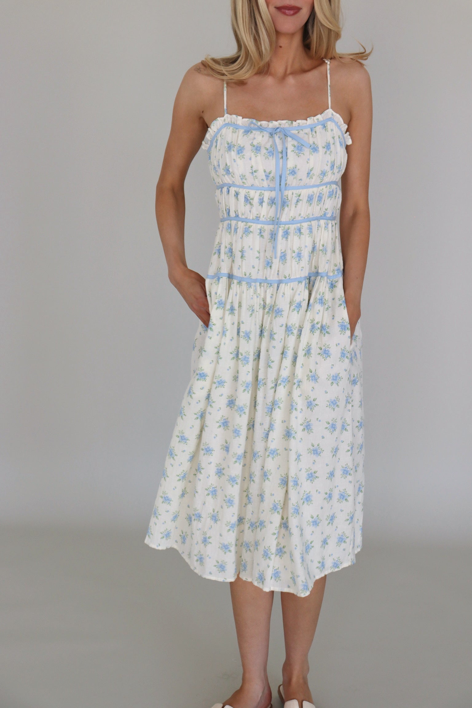 Leila Blue Floral Midi Dress
