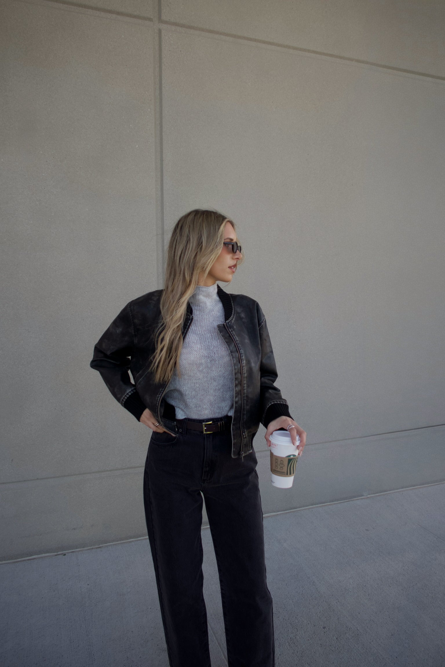 Noa Sleeveless Knit Top In Grey