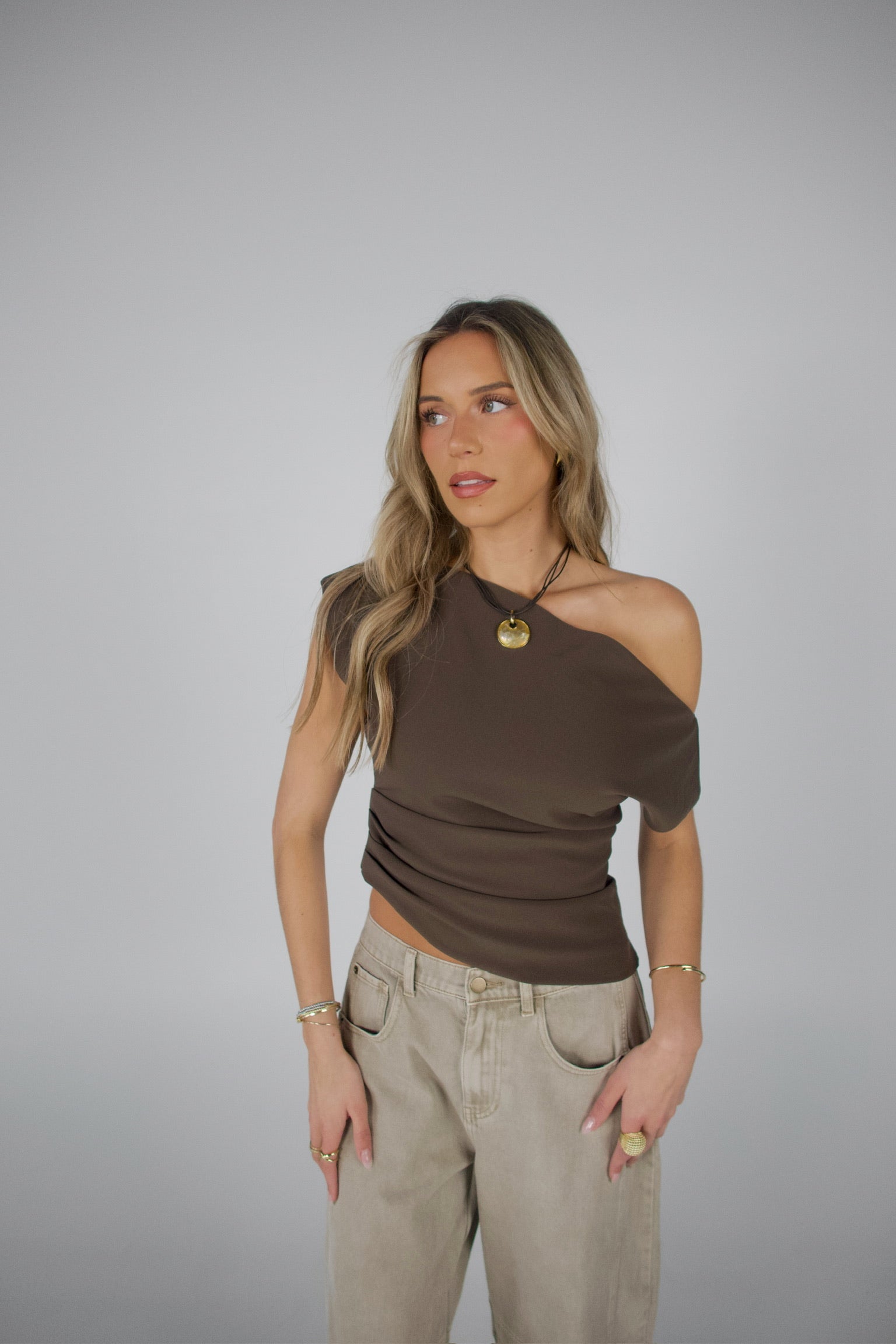 Alyah Asymmetrical One Shoulder Top