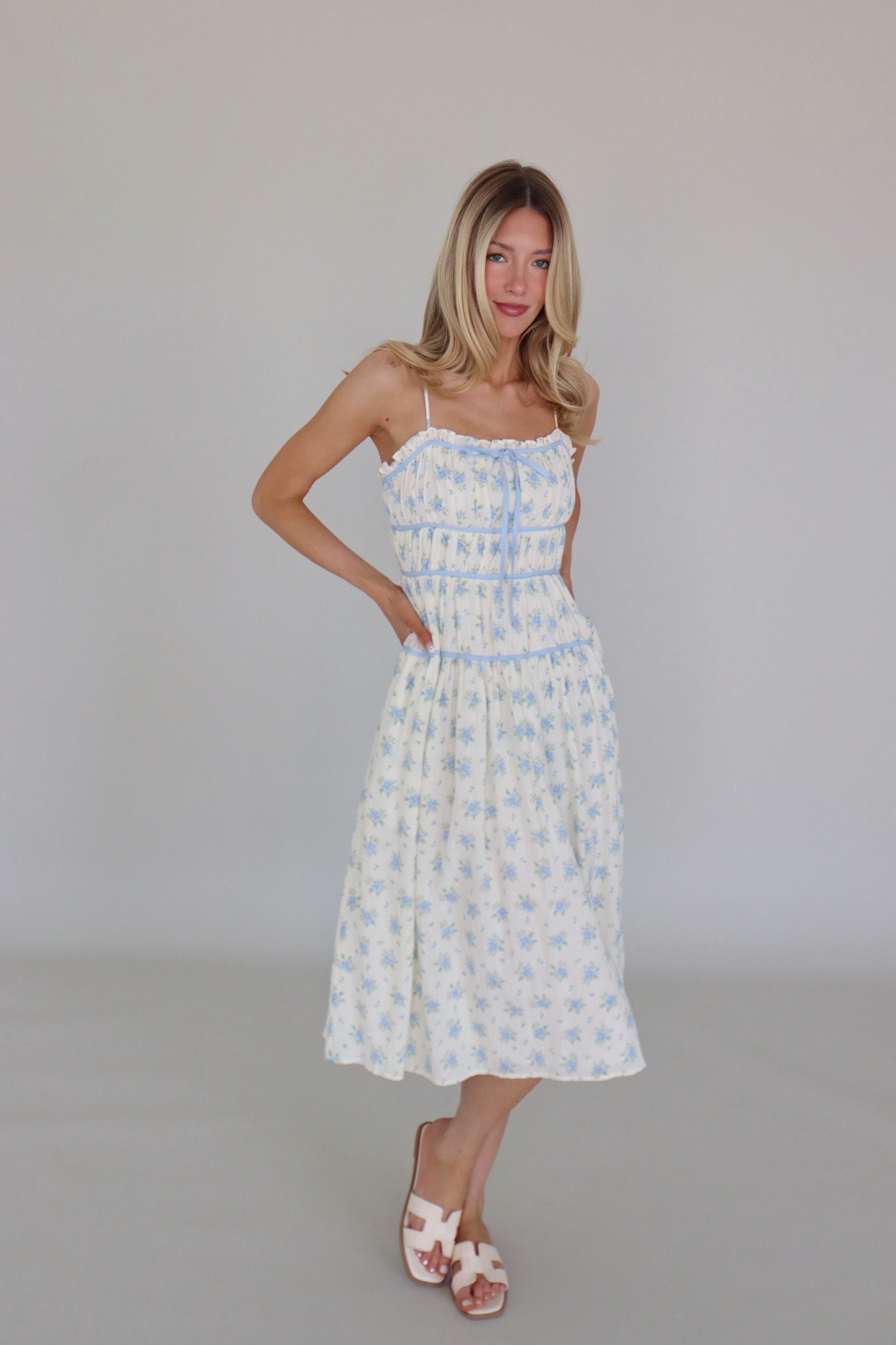 Leila Blue Floral Midi Dress
