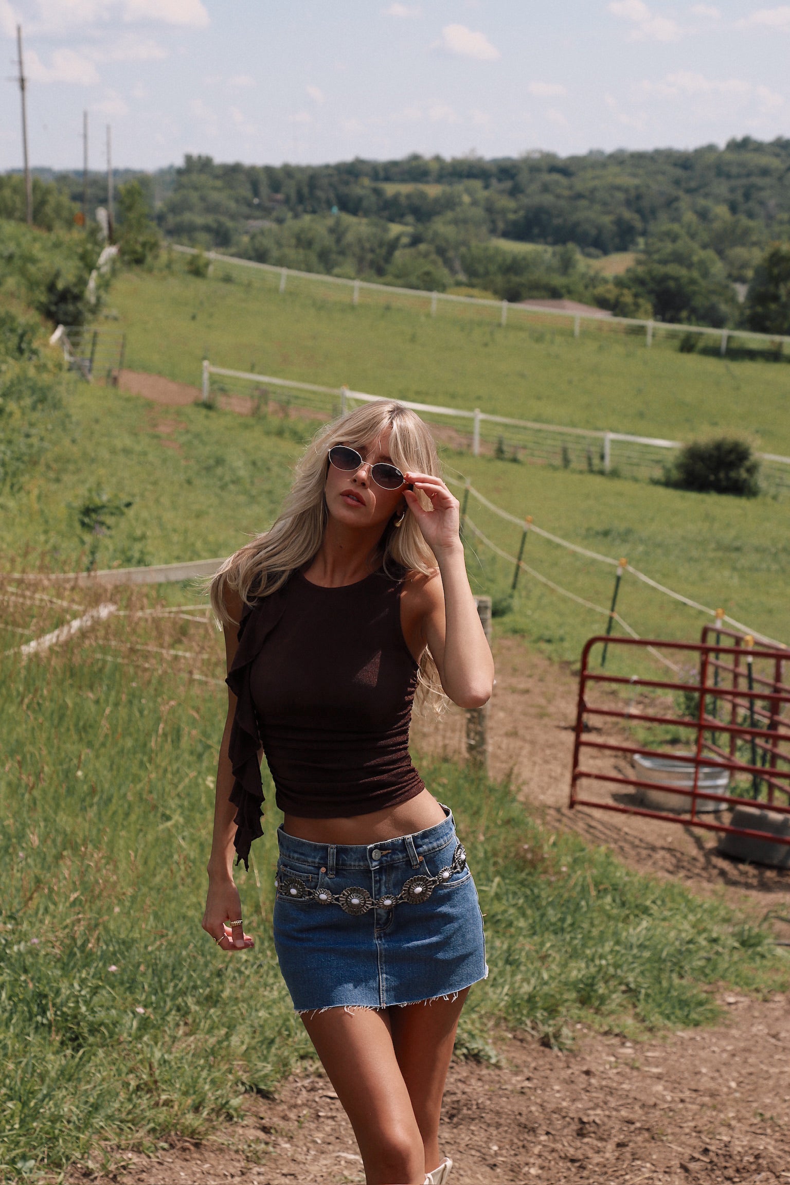 Brown Rosette Tank – Madida Clothing