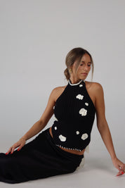 Backless Flower Point Knit Top