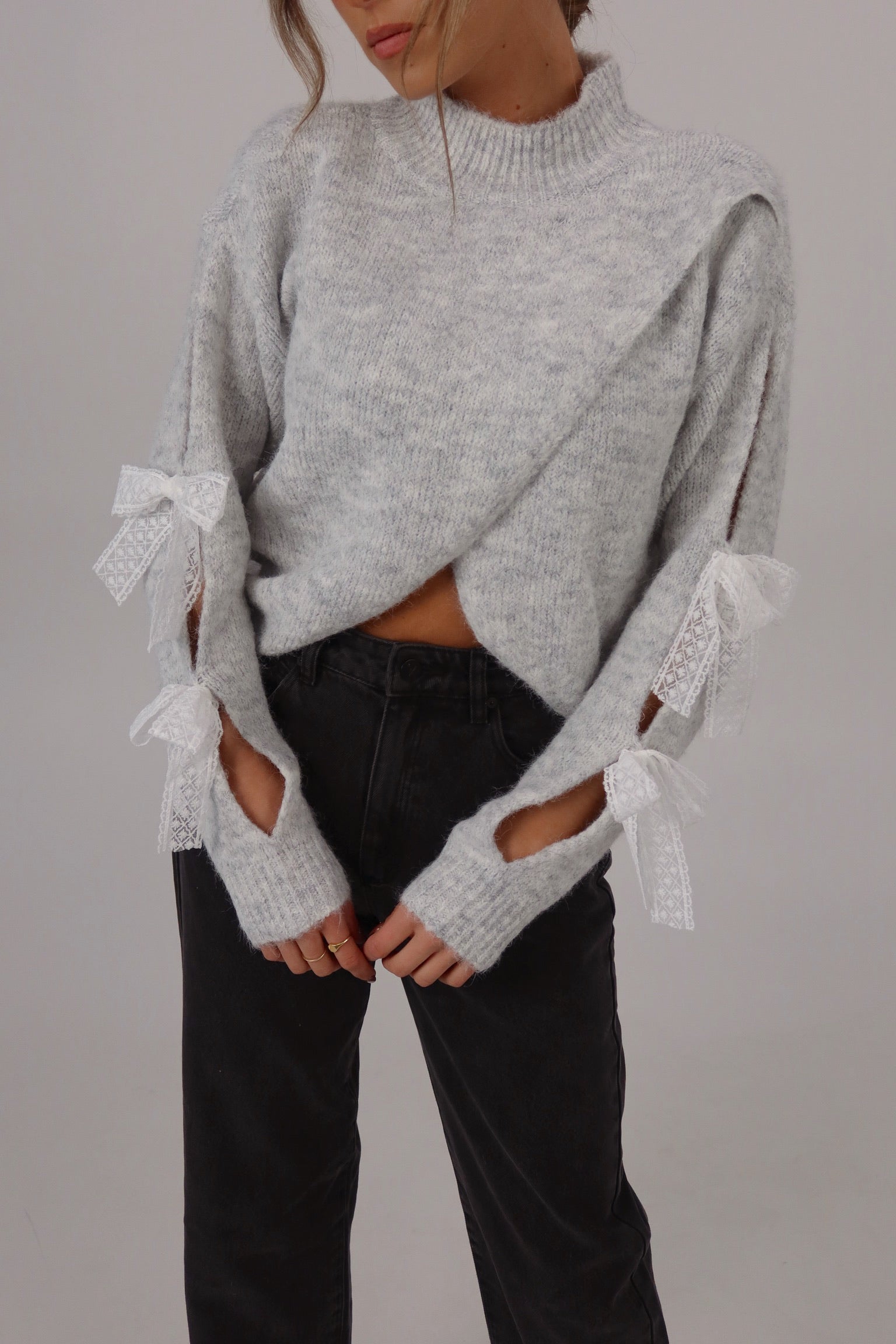 The Ribbon Bow Cross-Front Crop in Grey