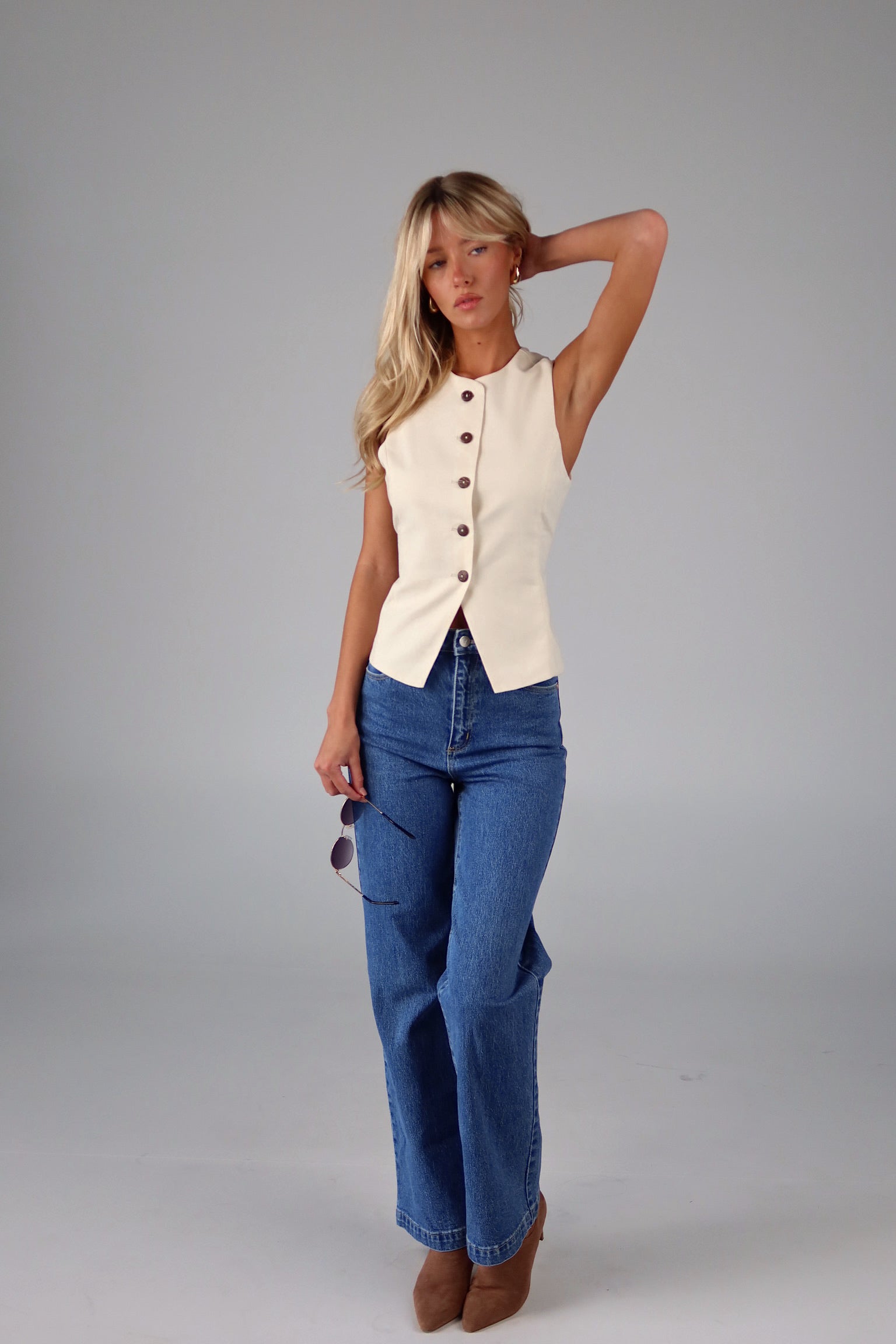 Zella Linen Button Up Vest