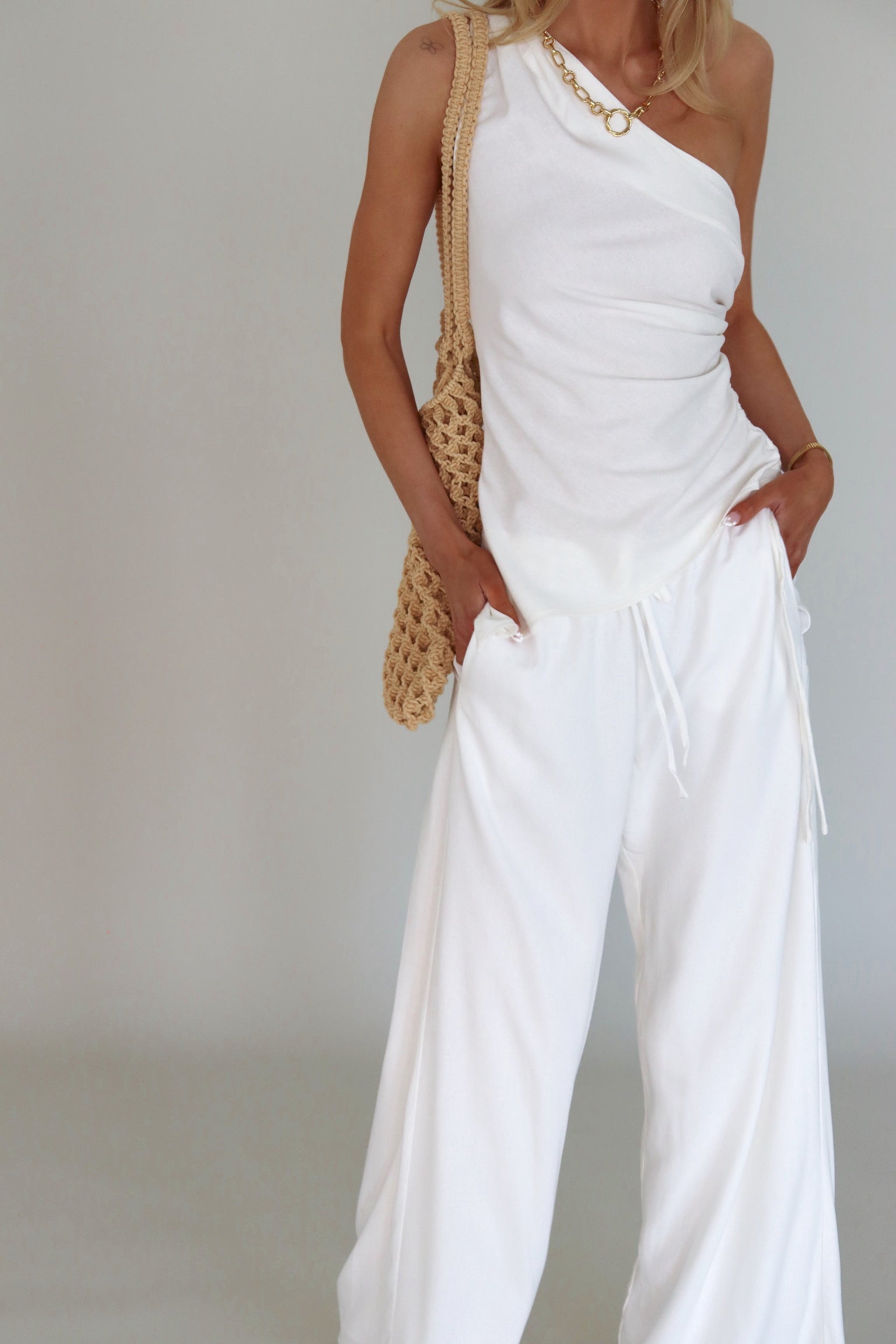 Inez Linen One Shoulder Top in Ivory