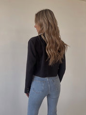 Devon Cropped Blazer In Black