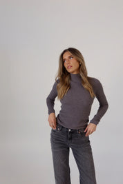 Classic Ribbed Turtleneck Sweater in Grey