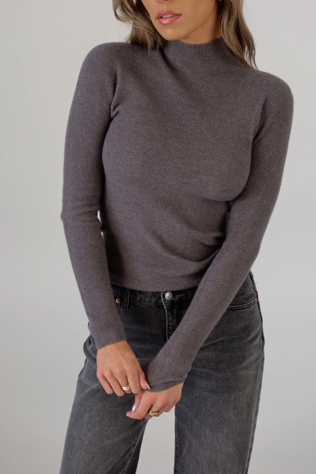 Classic Ribbed Turtleneck Sweater in Grey