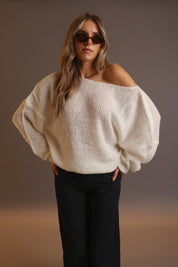 Kacey Boat Neck Pullover Sweater In Ivory