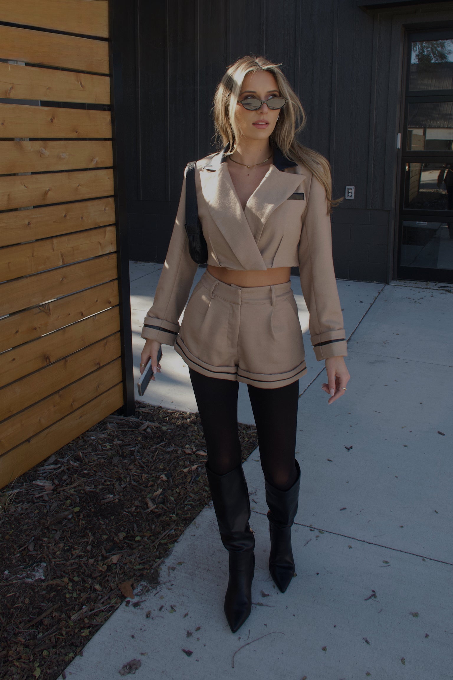 Brooklyn Structured Woven Cropped Blazer