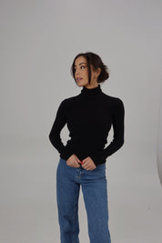 Classic Ribbed Turtleneck Sweater in Black