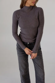 Classic Ribbed Turtleneck Sweater in Grey