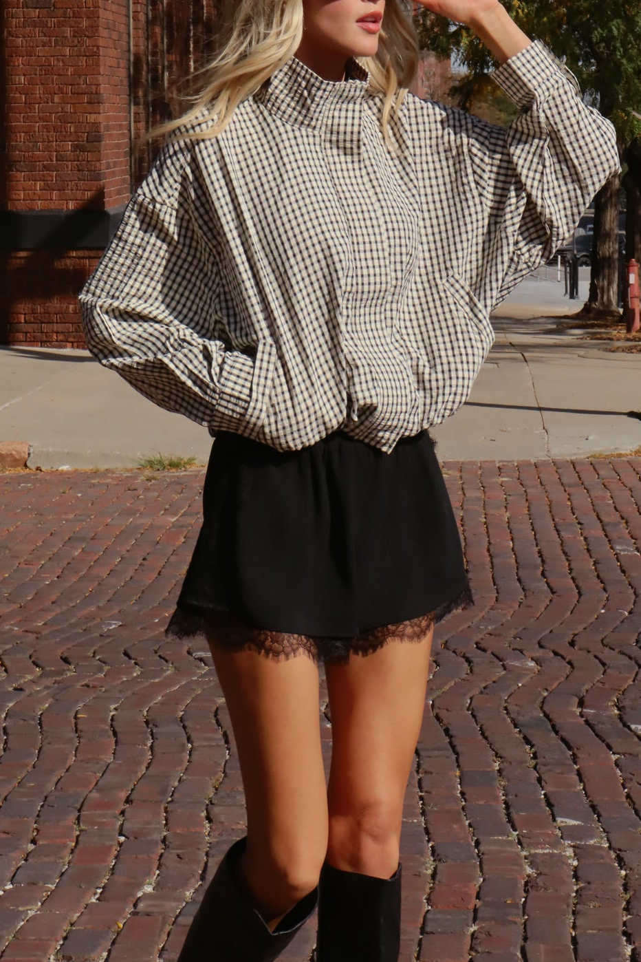 Ava Lace Trim Shorts