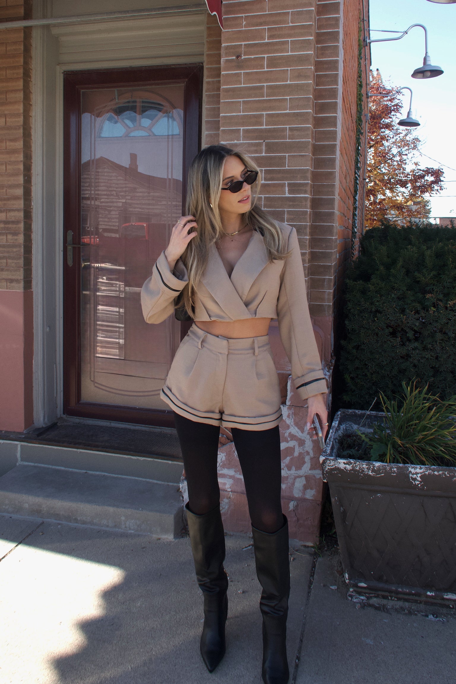 Brooklyn Structured Woven Cropped Blazer