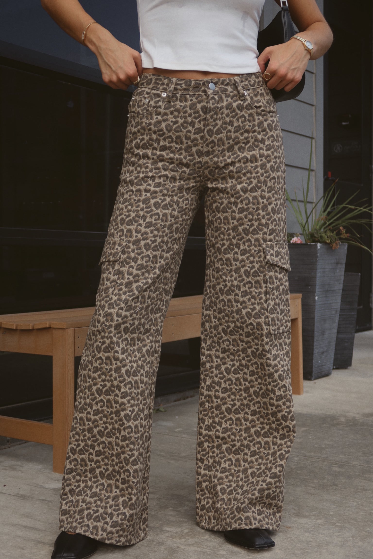 Mid Rise Leopard Print Cargo Pants