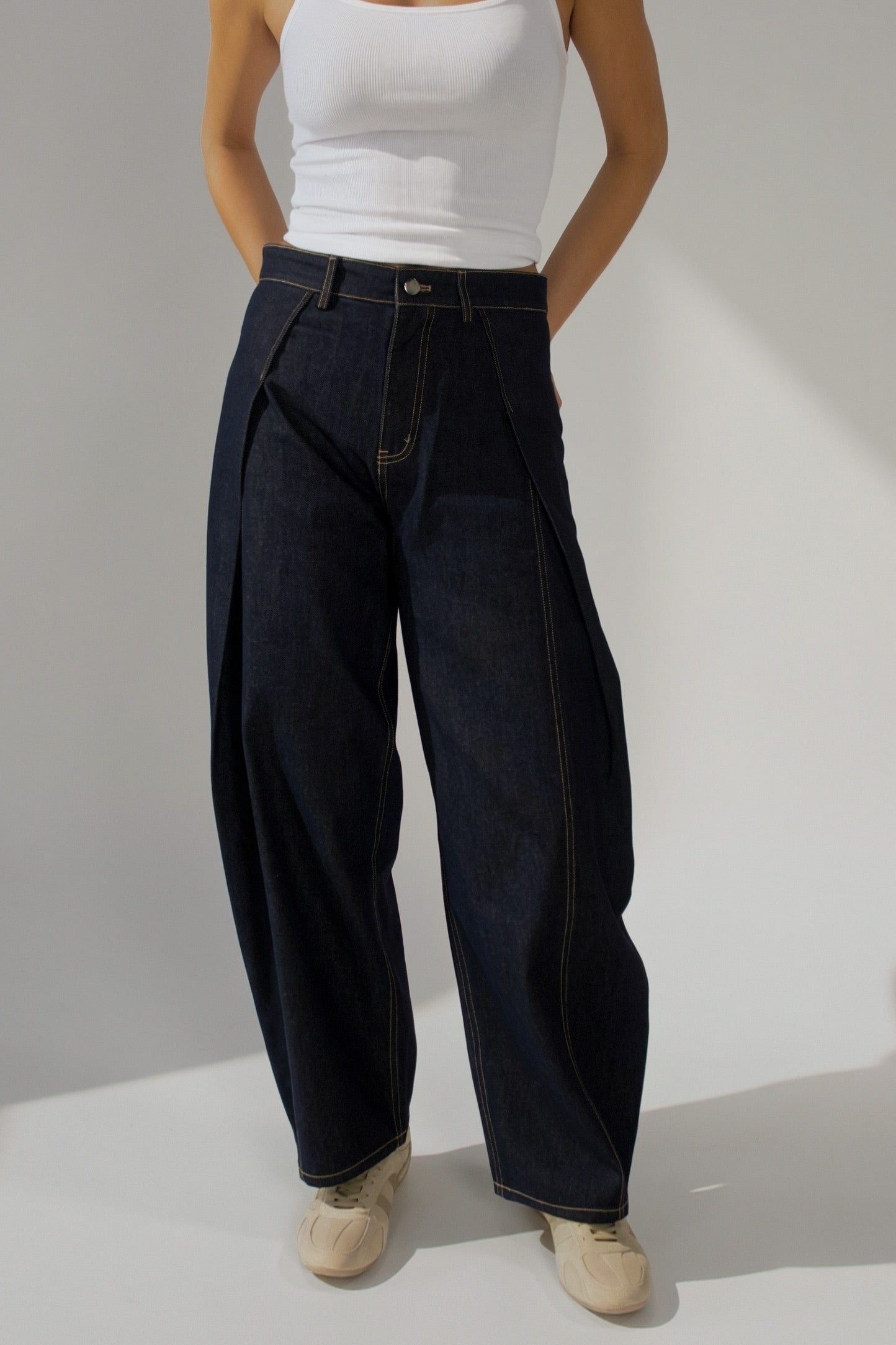 Prestyn Pleated Barrel Jean