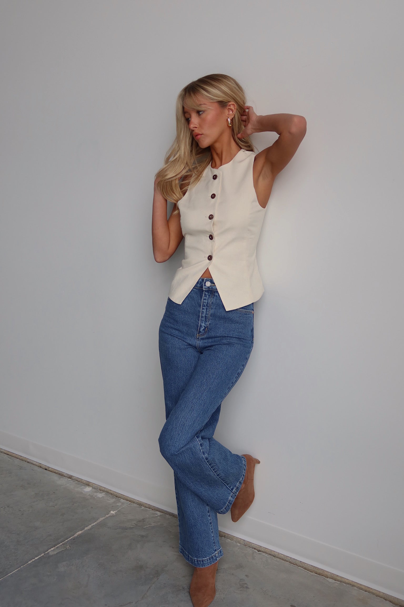 Zella Linen Button Up Vest