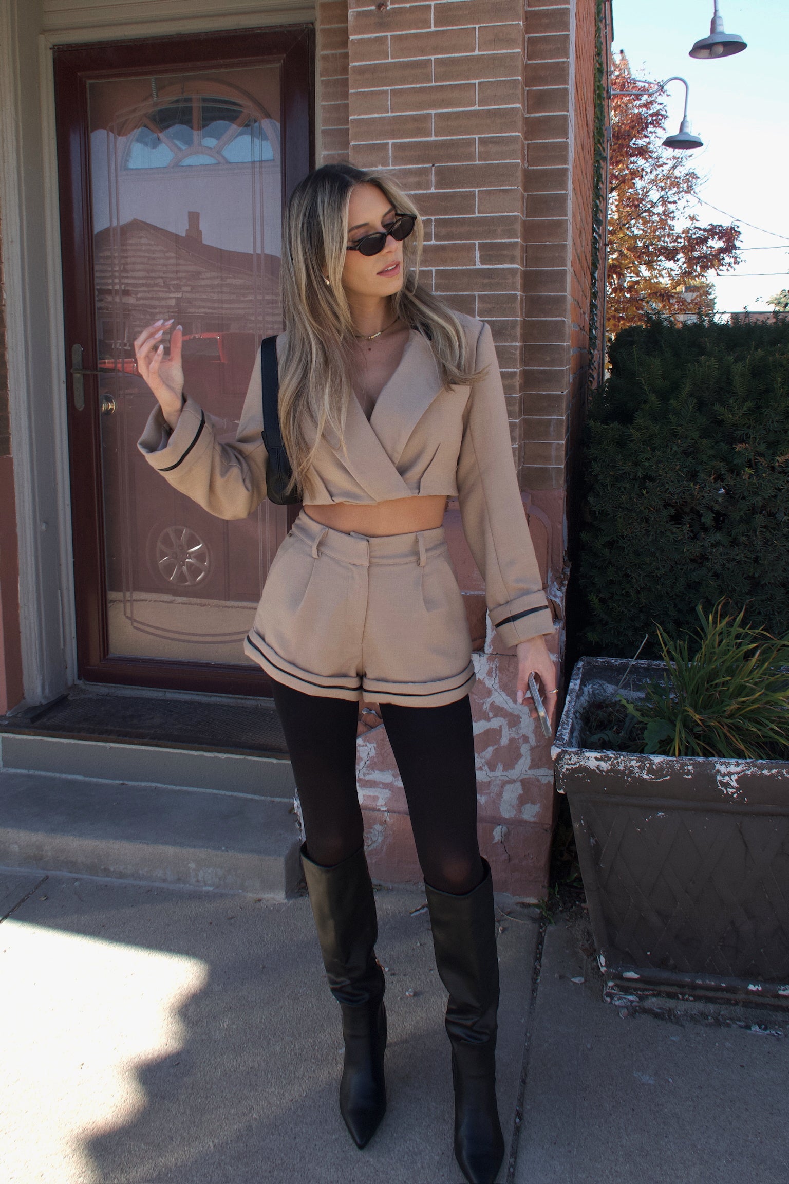 Brooklyn Structured Woven Cropped Blazer