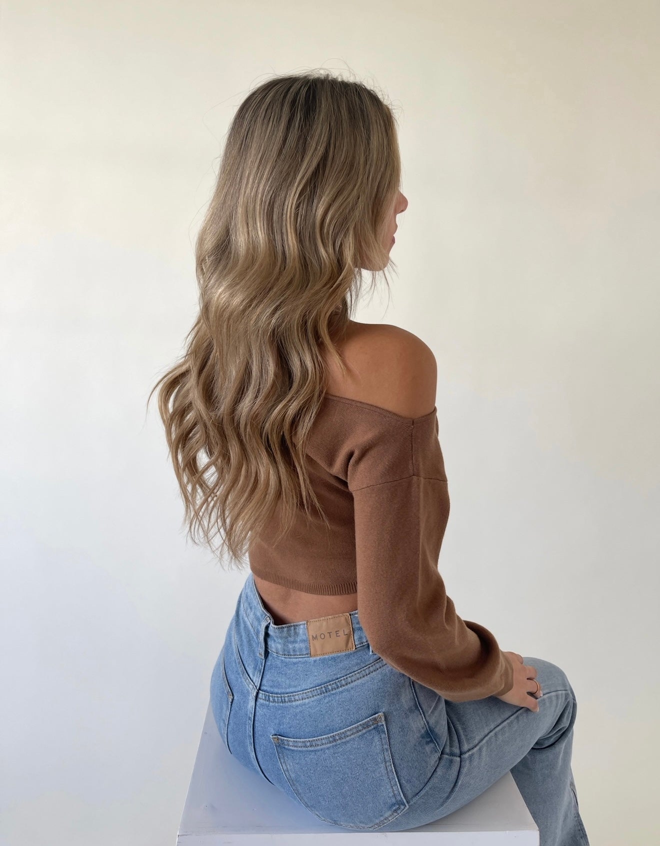 Trystan Cropped Sweater In Brown