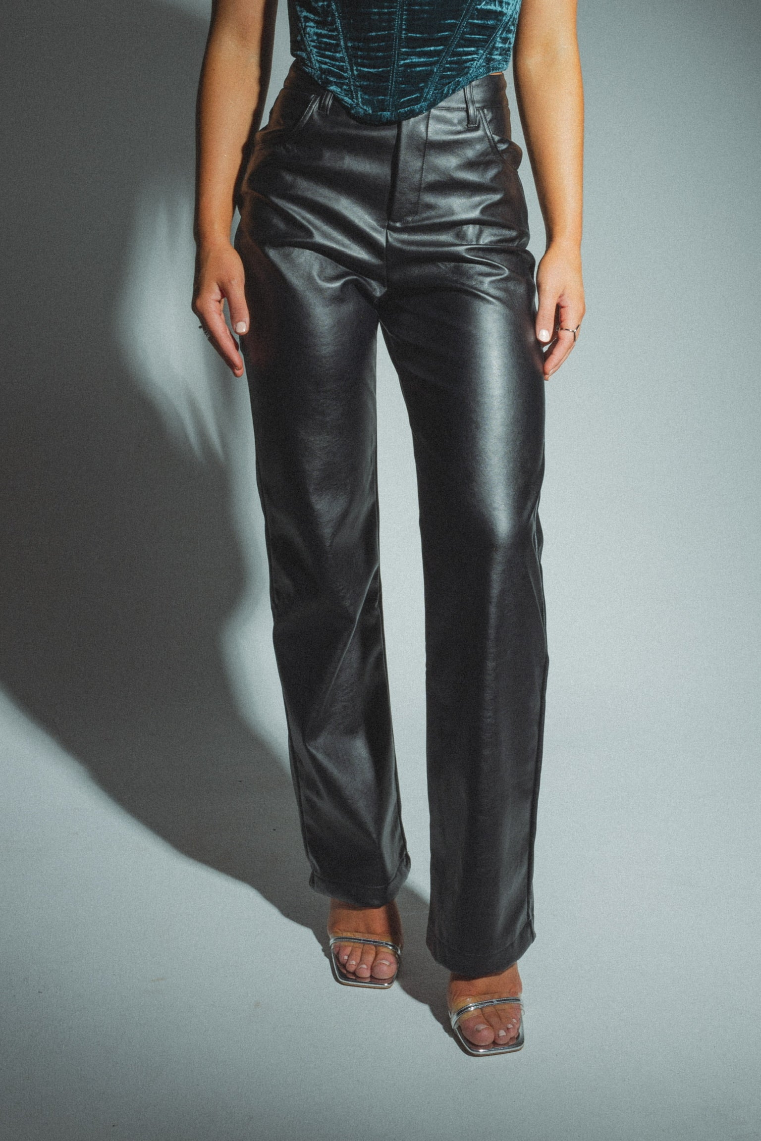 Haiden High Waist Pants In Black