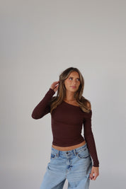 Sierra Ruched One-Shoulder Crop Top in Chocolate